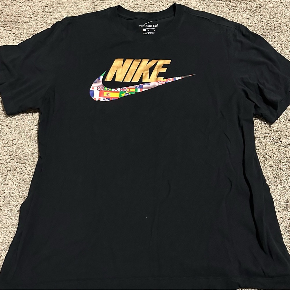Men’s nike shirt